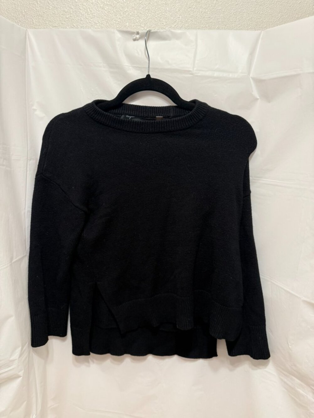 Tahari T Womens Black Knit High Low Hem Crewneck Sweater Size XS